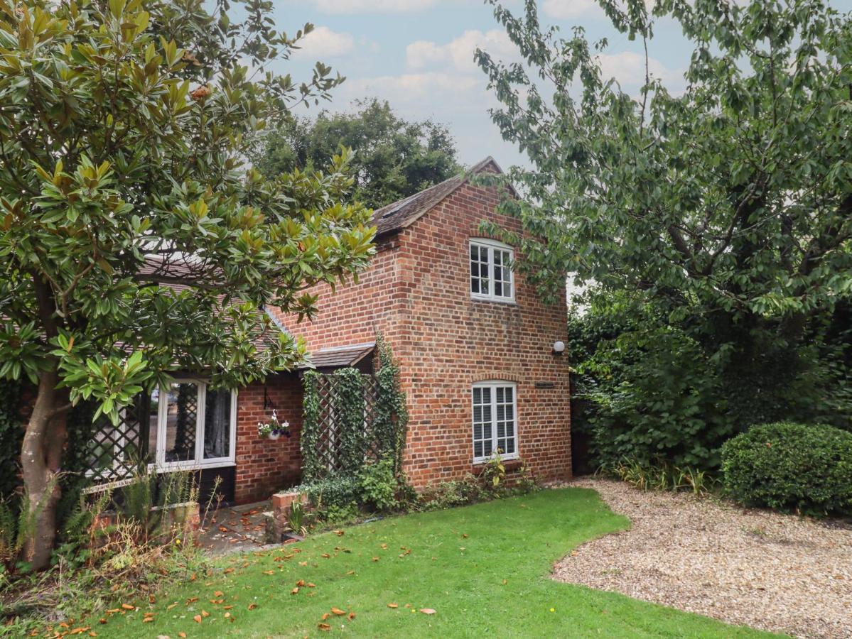 The Coach House Apartment ทุกส์แบร์รี ภายนอก รูปภาพ
