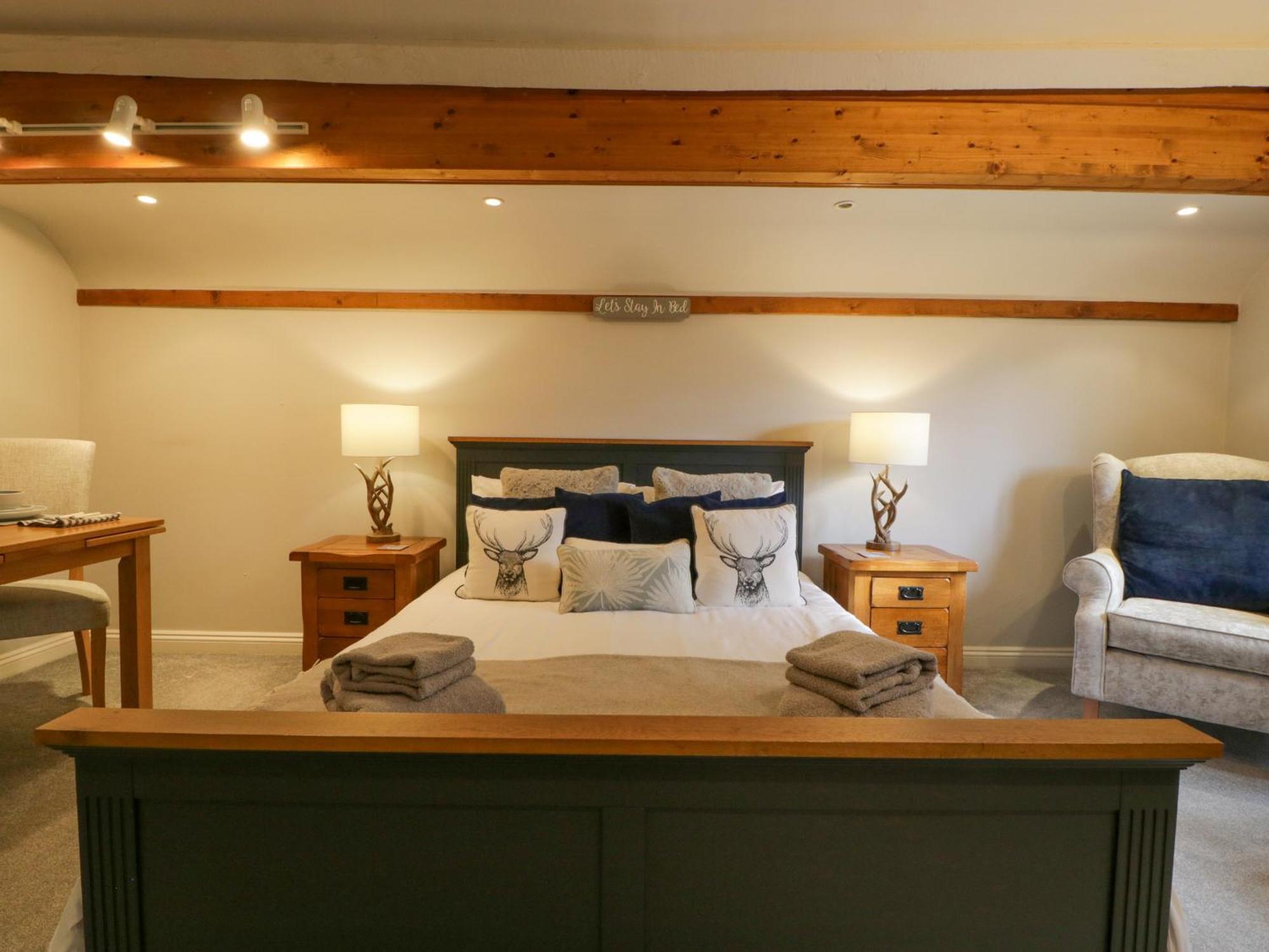 The Coach House Apartment ทุกส์แบร์รี ภายนอก รูปภาพ